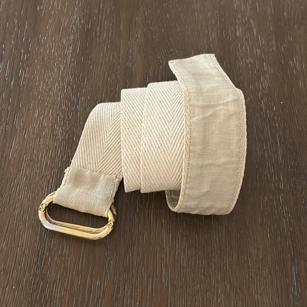 CHANEL Vintage Tan color Canvas Belt with Gold Buckle - Picture 2 of 8